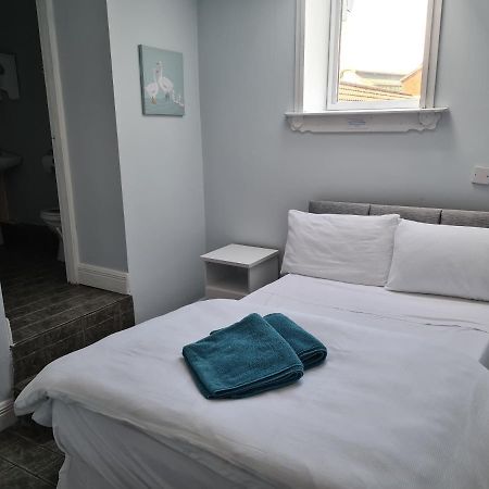 Harbour House Budget Accommodation สลิโก ภายนอก รูปภาพ